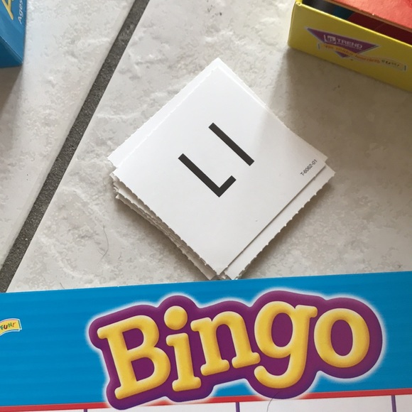 Alphabet Bingo Board Game - Picture 4 of 6